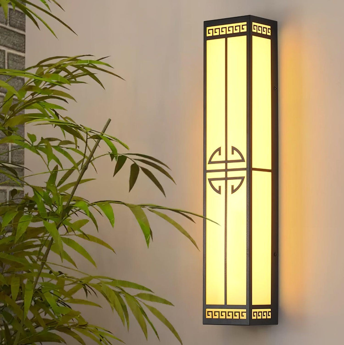 Serenelle Alabaster Metal Outdoor Wall Lamp