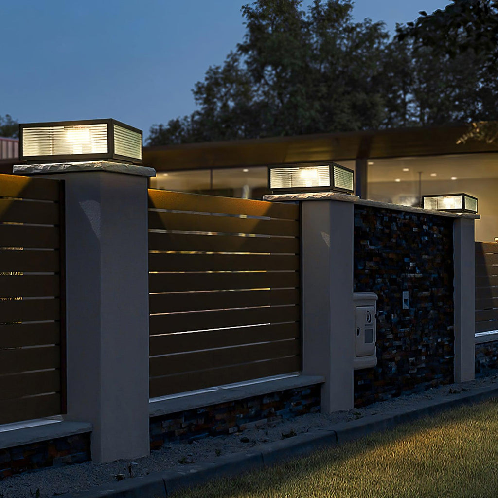 Mistrielle Glass Outdoor Garden Light