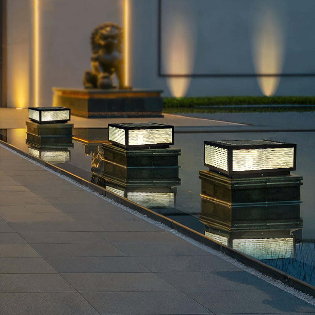 Mistrielle Glass Outdoor Garden Light