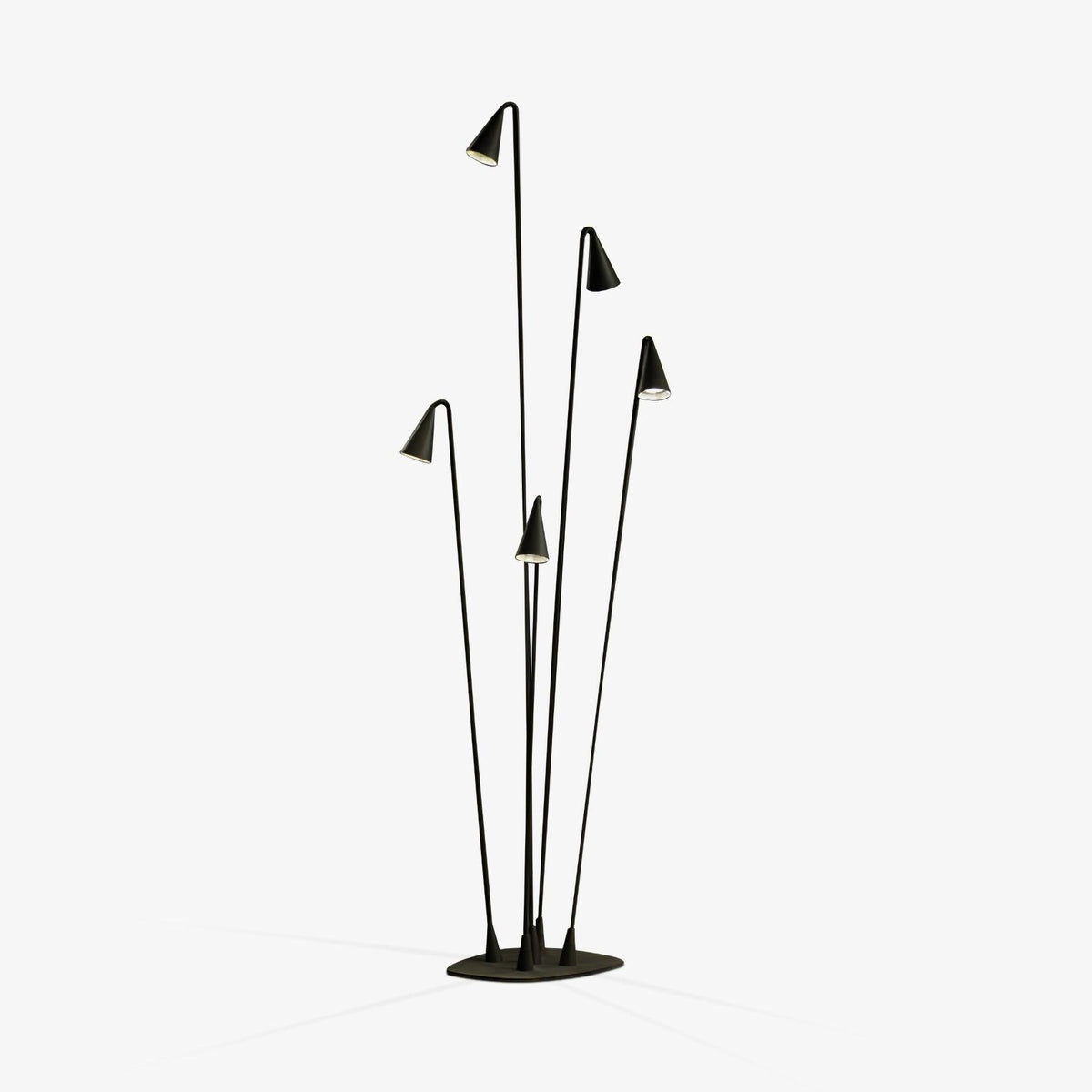 Nivorine Aluminum Bellflower Outdoor Floor Lamp