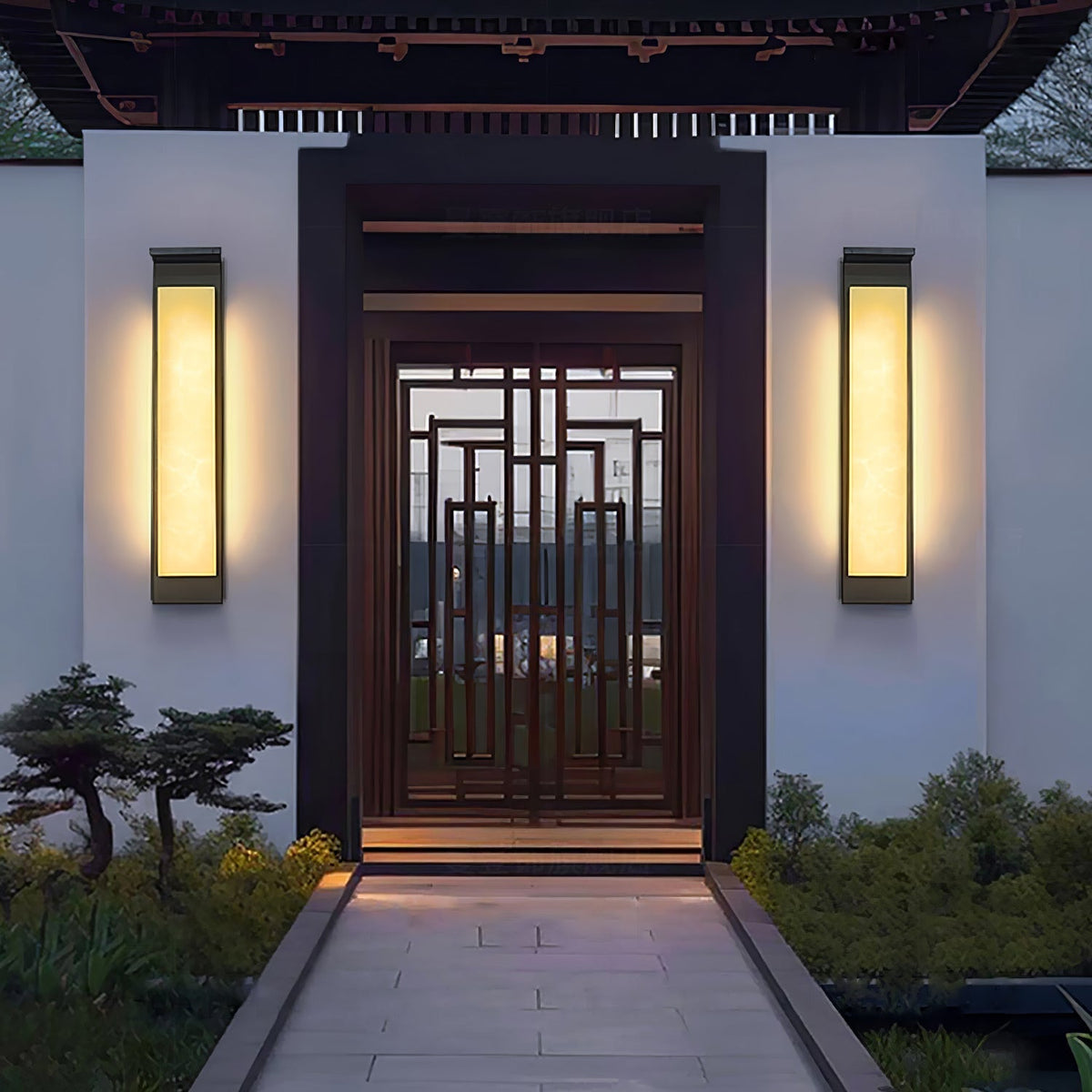 Doralisse Acrylic Outdoor Wall Lamp