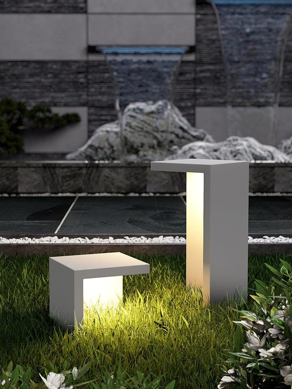 Cindervelle Metal Outdoor Garden Light