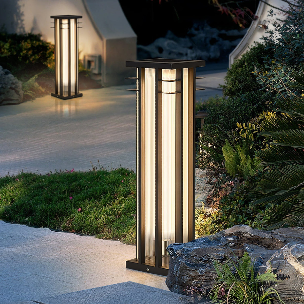 Aurevane Metal Double-Axis Outdoor Post Lamp