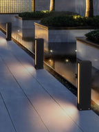 Xyravelle Aluminum Outdoor Post Lamp