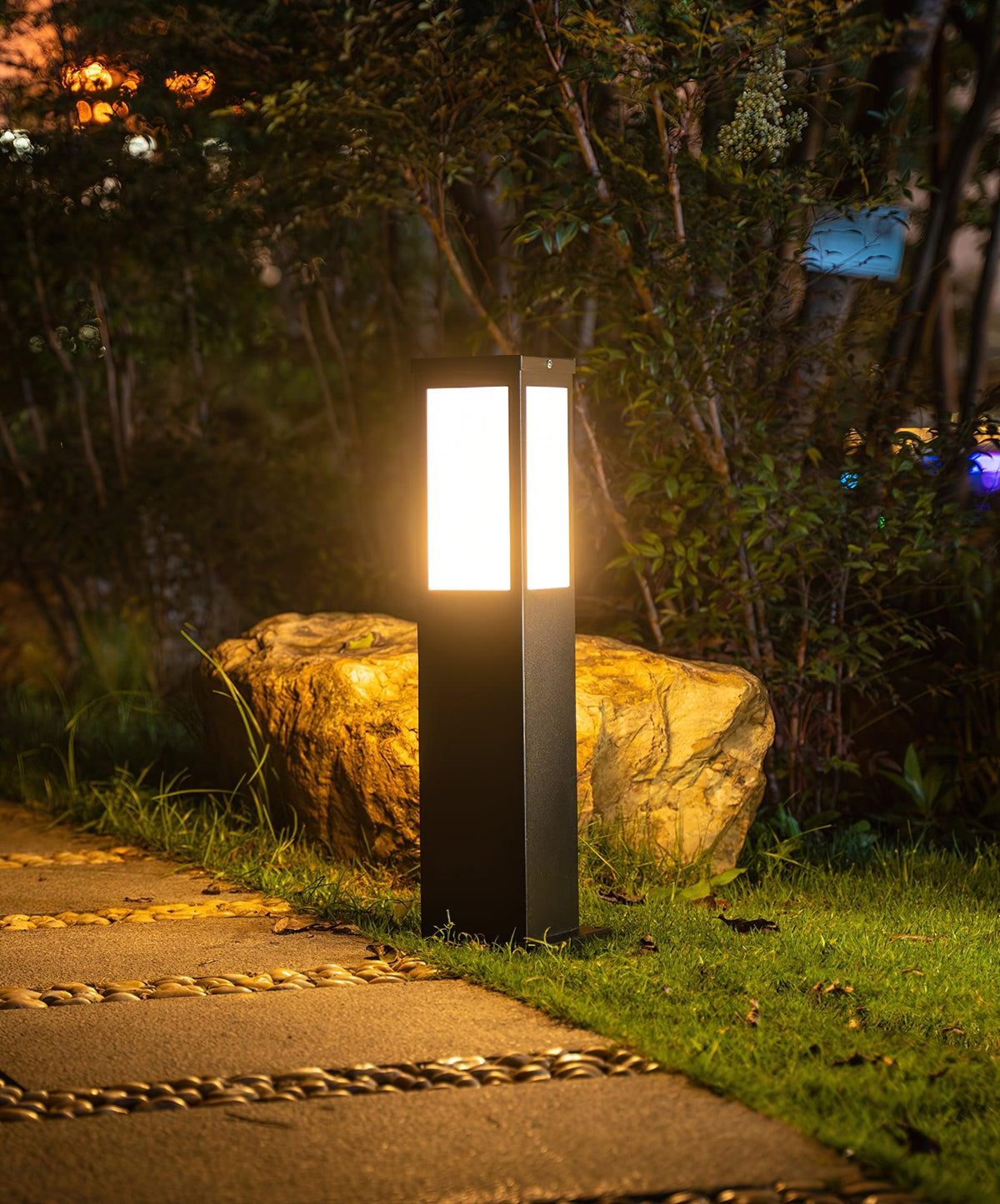 Rosavere Metal Acrylic Bollard Outdoor Lamp