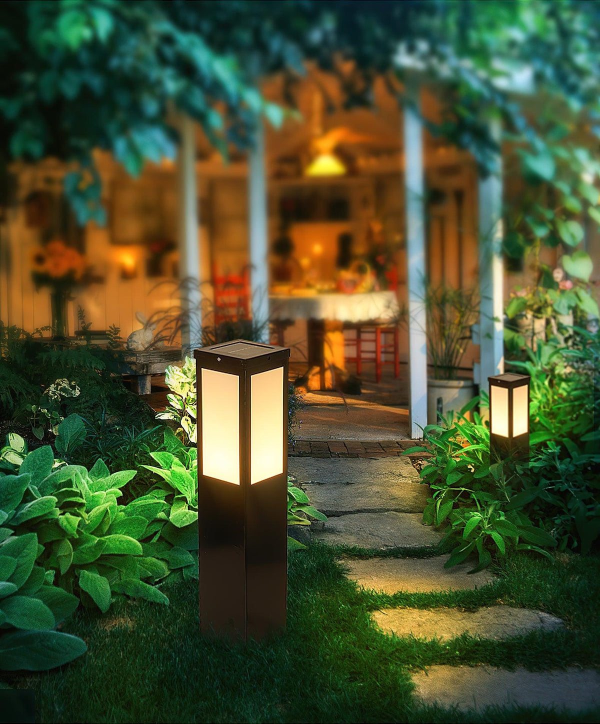 Rosavere Metal Acrylic Bollard Outdoor Lamp