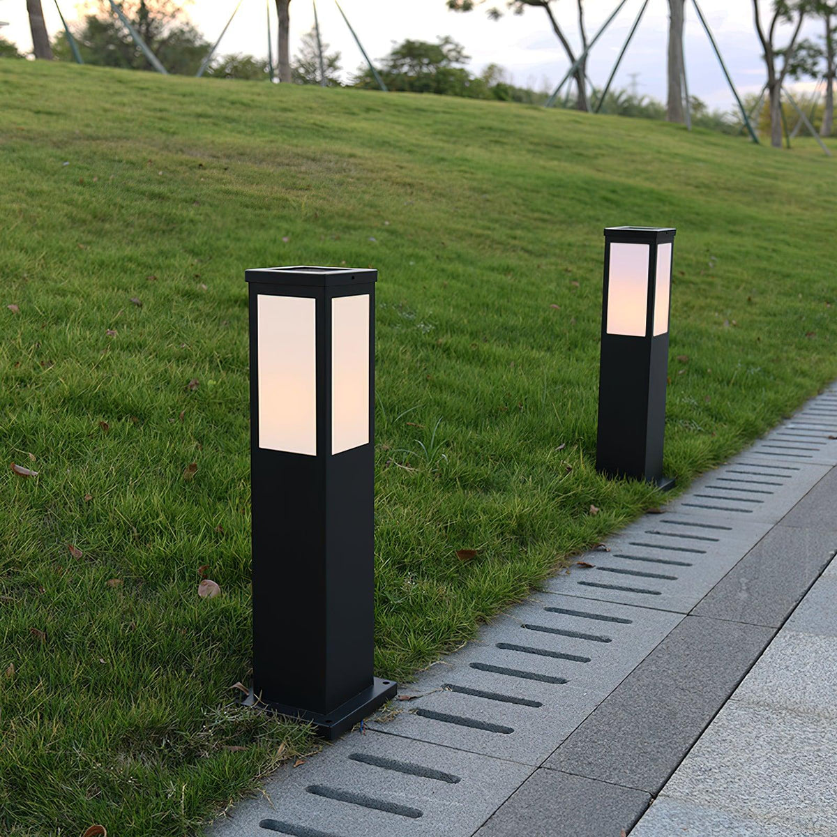 Rosavere Metal Acrylic Bollard Outdoor Lamp