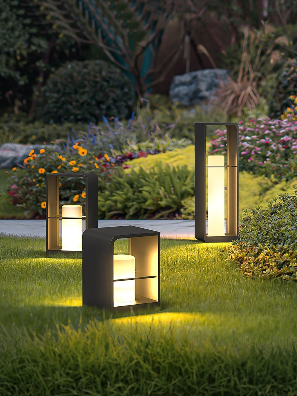 Quillesse Metal Solar Lantern Outdoor Garden Light