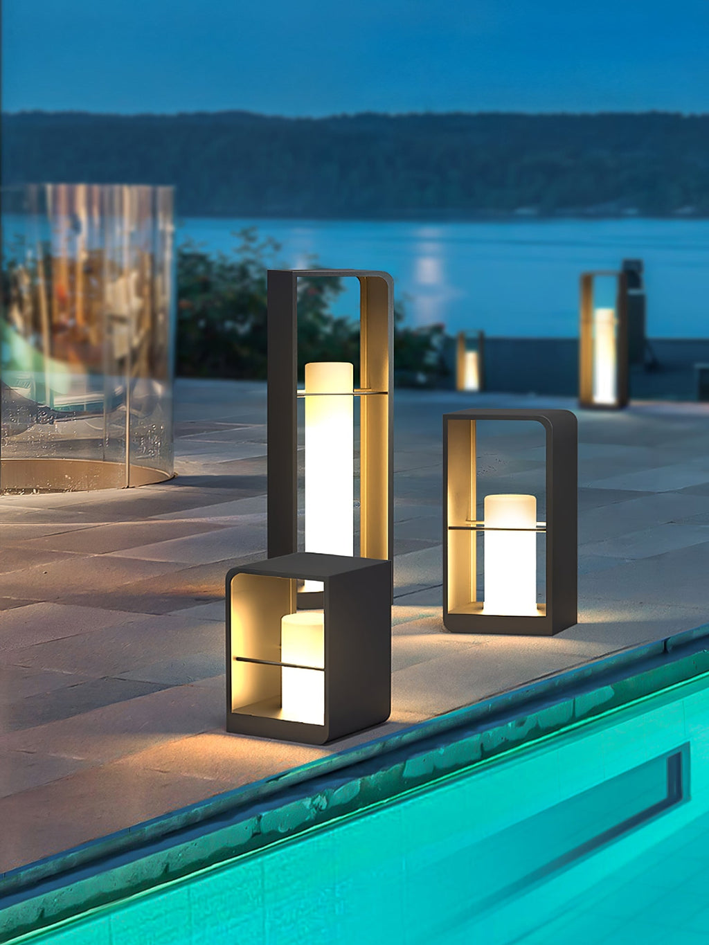 Quillesse Metal Solar Lantern Outdoor Garden Light