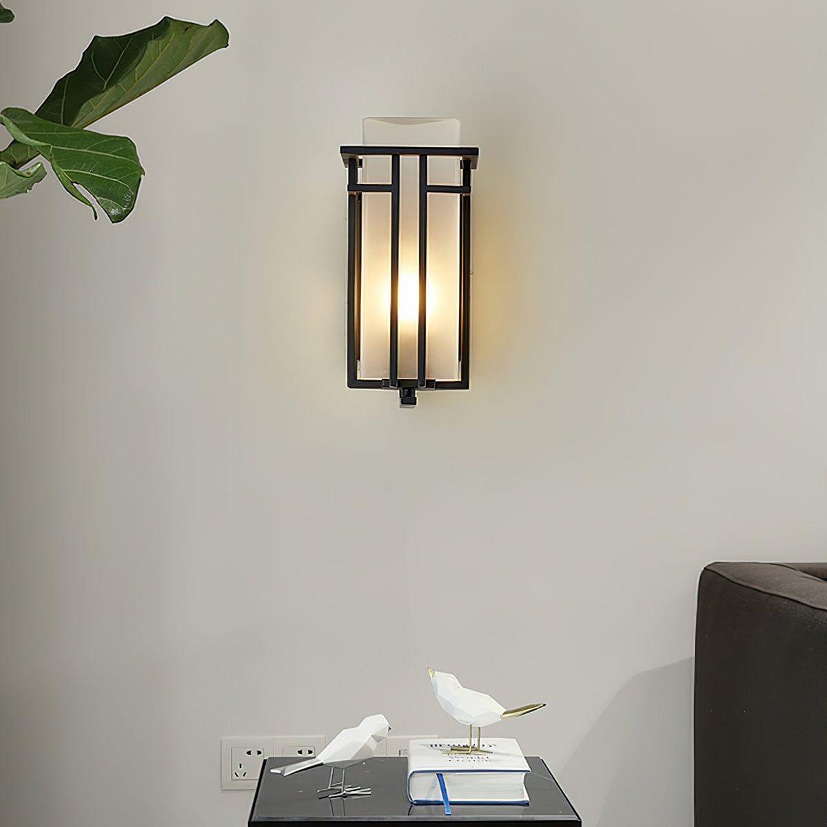 Lysavelle Vintage Iron Outdoor Wall Lamp