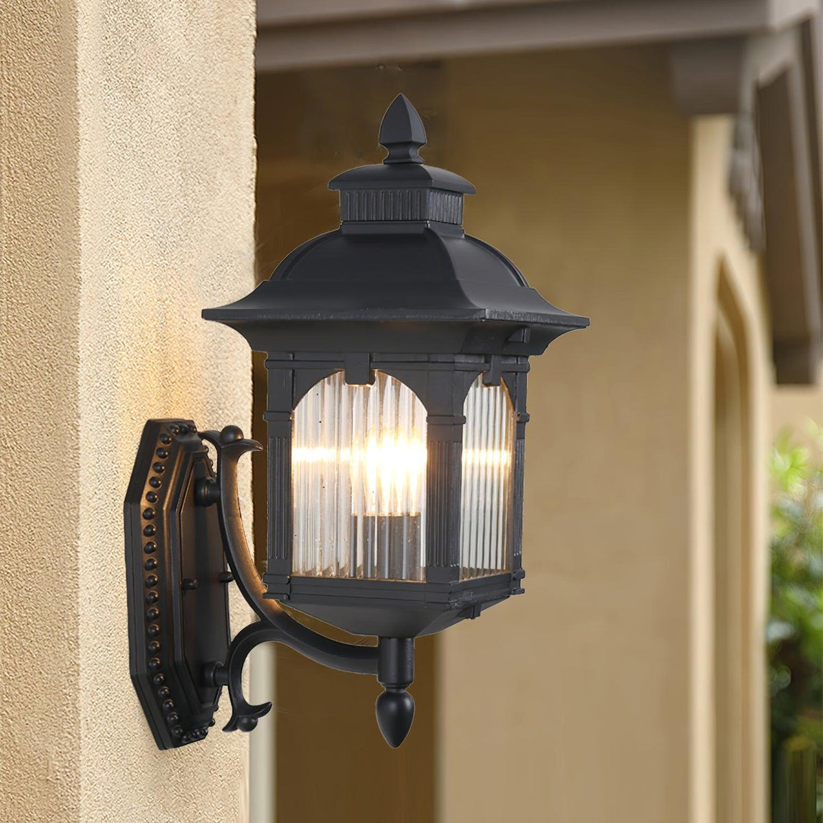 Halovelle Metal Roof Outdoor Wall Lamp