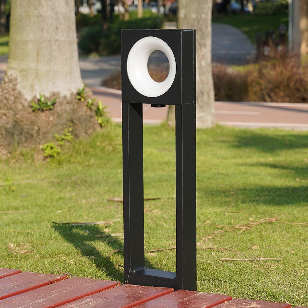 Gildora Aluminum Outdoor Garden Light