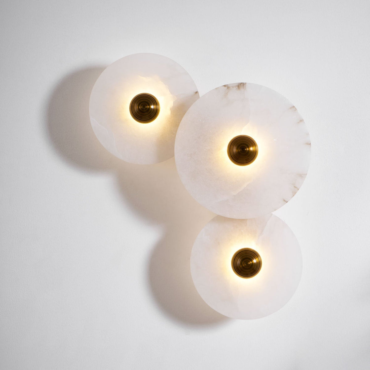Galvessa Alabaster Wall Lamp