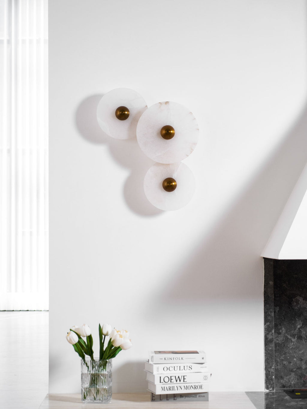 Galvessa Alabaster Wall Lamp