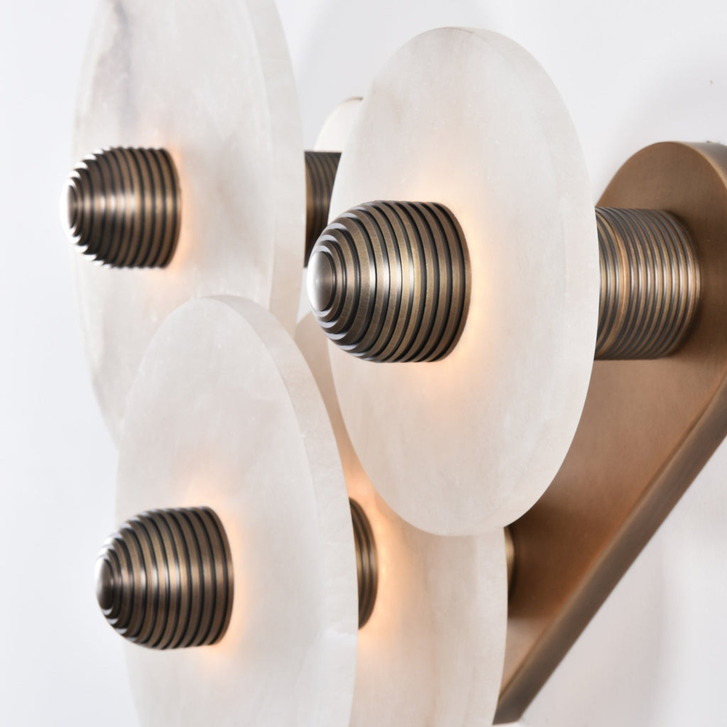 Galvessa Alabaster Wall Lamp