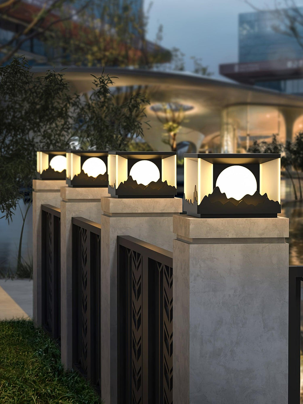 Ulmoria Metal Sunrise Outdoor Garden Light
