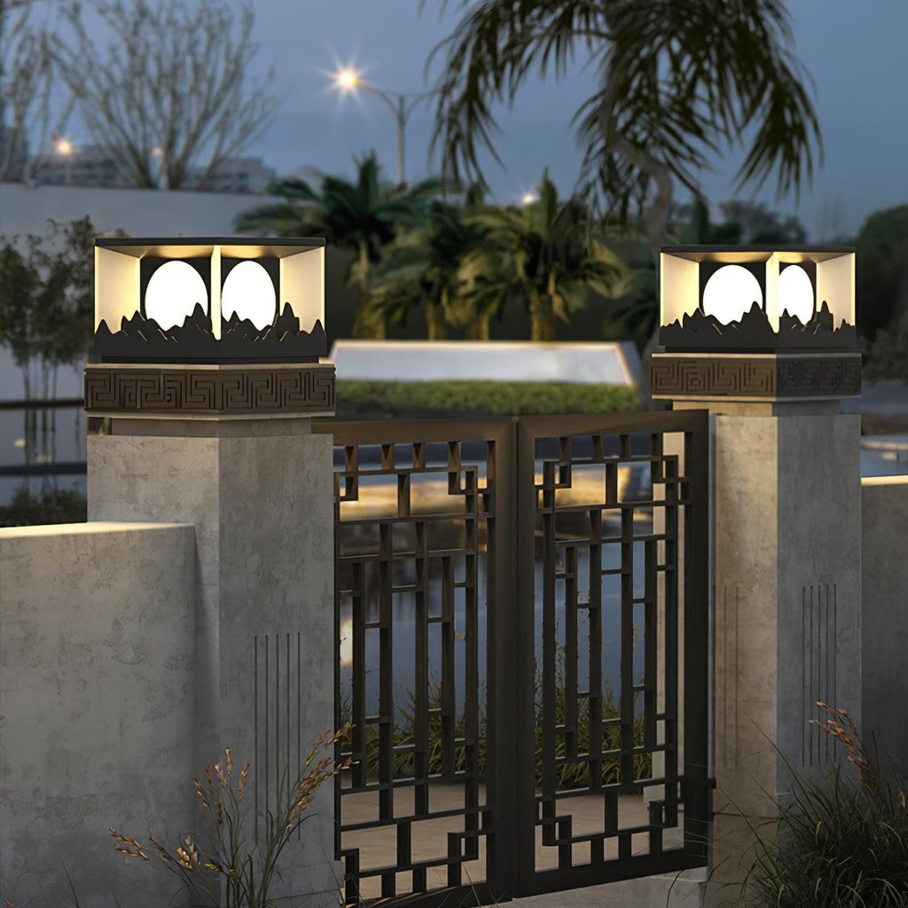 Ulmoria Metal Sunrise Outdoor Garden Light